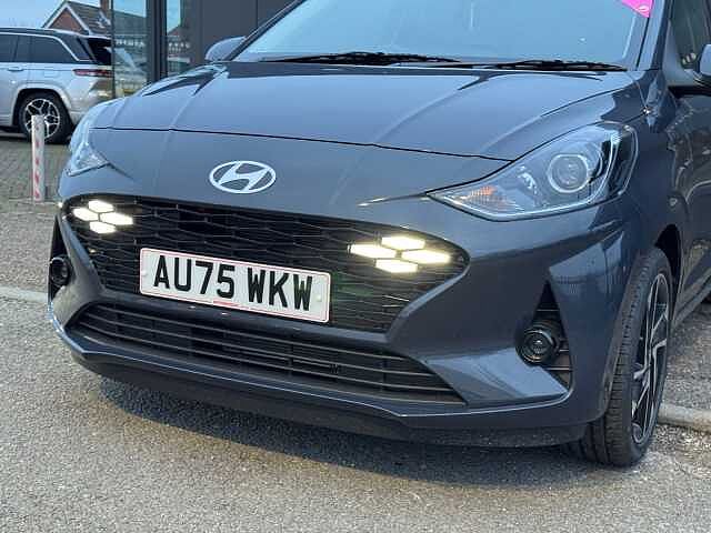 Hyundai i10 1.2 [79] Premium 5dr Auto [Nav]