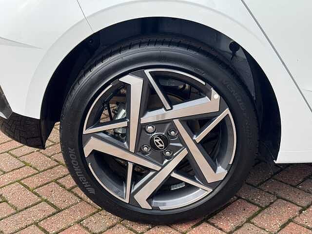 Hyundai I20 1.0T GDi Premium 5dr Atlas White