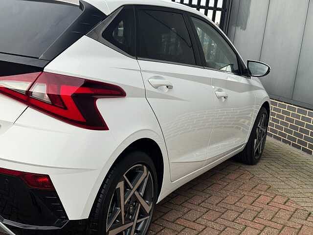 Hyundai I20 1.0T GDi Premium 5dr Atlas White