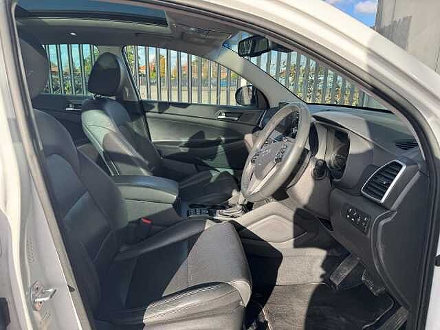 Hyundai TUCSON 1.6 TGDi 177 Premium SE 5dr 2WD DCT White