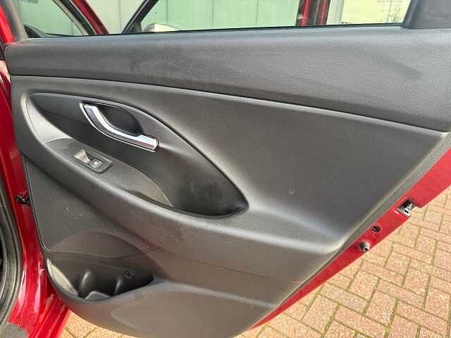 Hyundai I30 1.0T GDi Premium 5dr Sunset Red