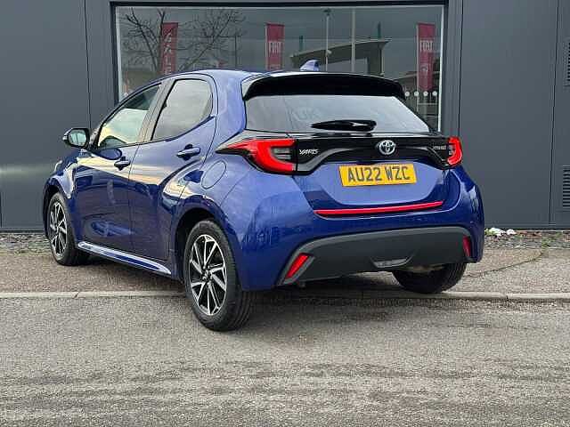 Toyota Yaris 1.5 Hybrid Design 5dr CVT