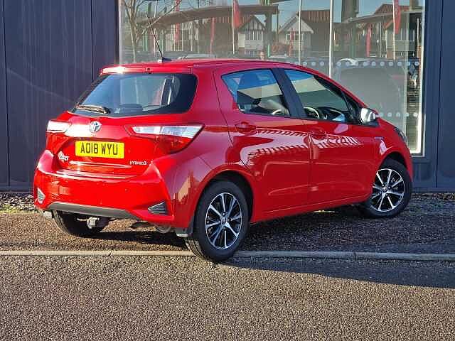 Toyota Yaris 1.5 Hybrid Icon Tech 5dr CVT