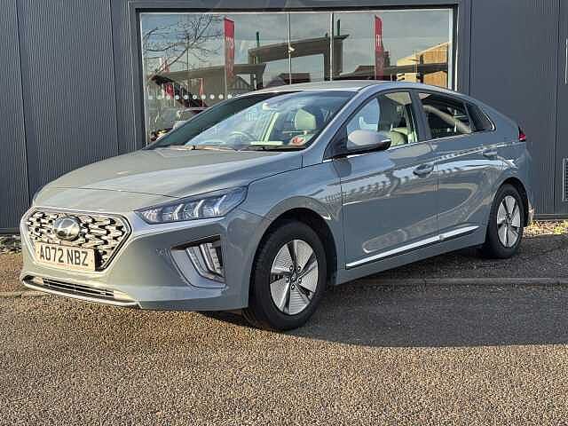 Hyundai IONIQ 1.6 GDi Hybrid Premium 5dr DCT Electric Shadow