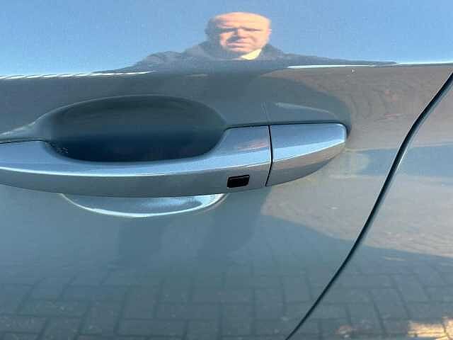 Hyundai KONA 1.6 GDi Hybrid Ultimate 5dr DCT Grey