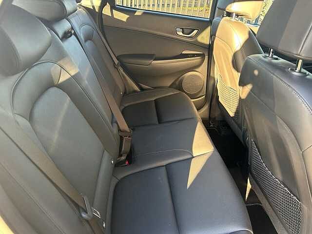 Hyundai KONA 1.6 GDi Hybrid Ultimate 5dr DCT Grey
