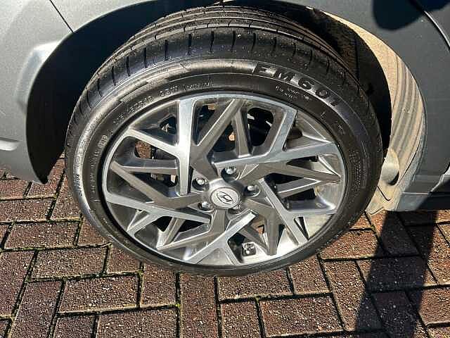 Hyundai KONA 1.6 GDi Hybrid Ultimate 5dr DCT Grey
