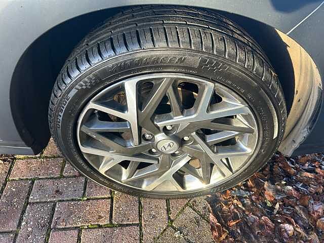 Hyundai KONA 1.6 GDi Hybrid Ultimate 5dr DCT Grey