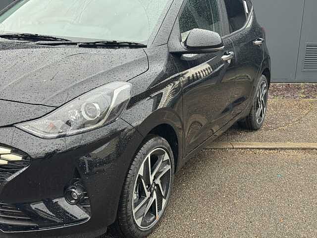 Hyundai I10 1.2 [79] Premium 5dr [Nav] Phantom Black