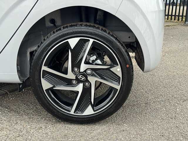 Hyundai I10 1.2 [79] Premium 5dr [Nav] Lumen Gray