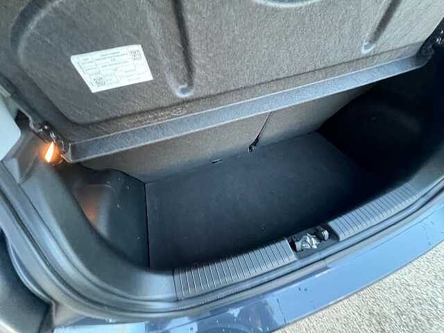 Hyundai i10 1.0 MPi Premium 5dr