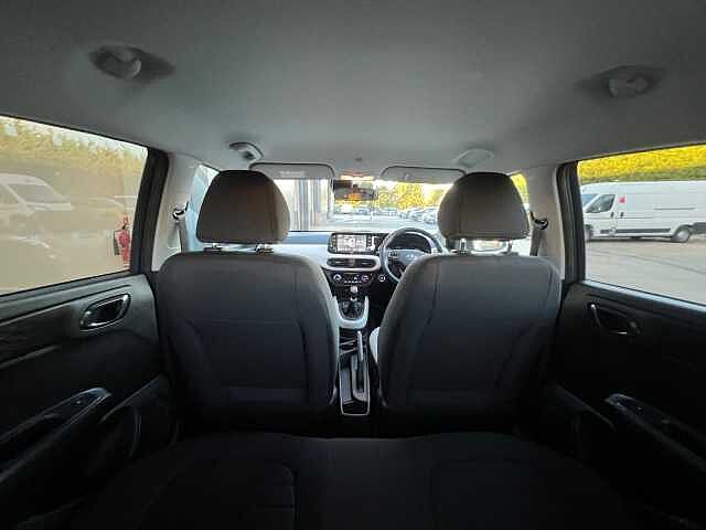 Hyundai i10 1.0 MPi Premium 5dr