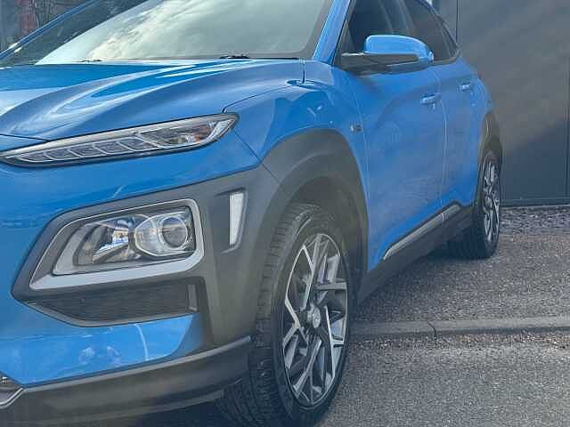 Hyundai KONA 1.6 GDi Hybrid Premium 5dr DCT Blue Lagoon