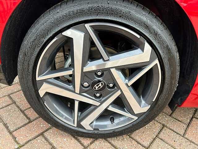 Hyundai I20 1.0T GDi Ultimate 5dr DCT Dragon Red