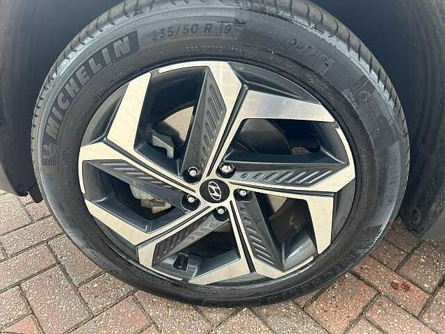 Hyundai Tucson 1.6 TGDi Plug-in Hybrid Ultimate 5dr 4WD Auto