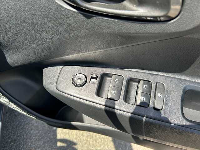 Hyundai i10 1.0 [63] Advance 5dr [Nav]