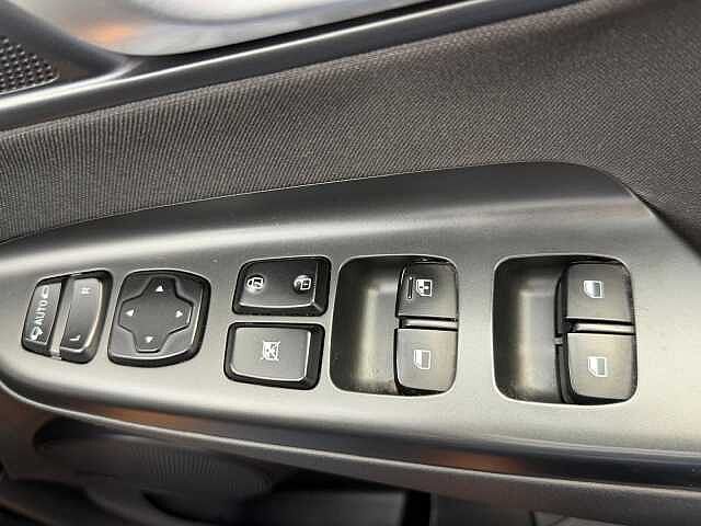 Hyundai Kona 1.6 GDi Hybrid Premium 5dr DCT