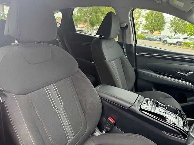 Hyundai TUCSON 1.6 TGDi Hybrid 230 Premium 5dr 2WD Auto Red