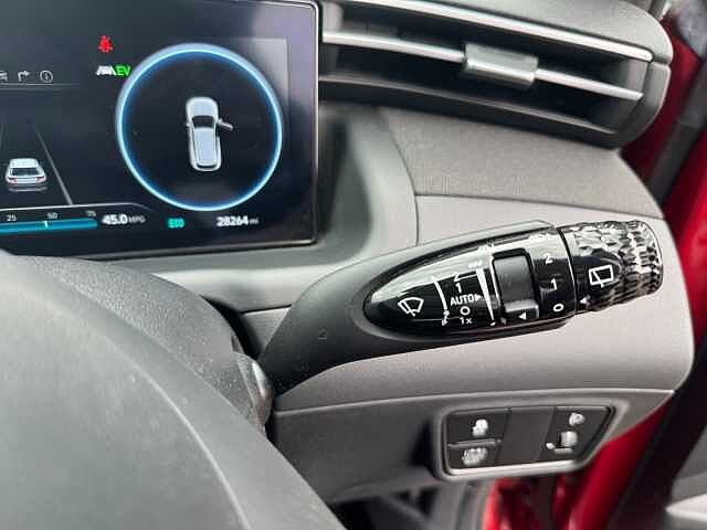 Hyundai TUCSON 1.6 TGDi Hybrid 230 Premium 5dr 2WD Auto Red