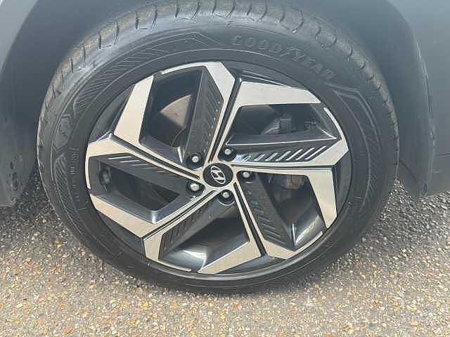 Hyundai TUCSON 1.6 TGDi Hybrid 230 Ultimate 5dr 2WD Auto Silver
