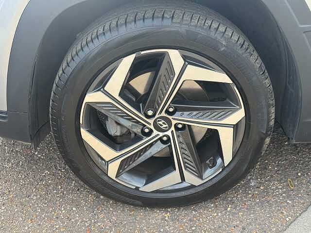 Hyundai TUCSON 1.6 TGDi Hybrid 230 Ultimate 5dr 2WD Auto Silver