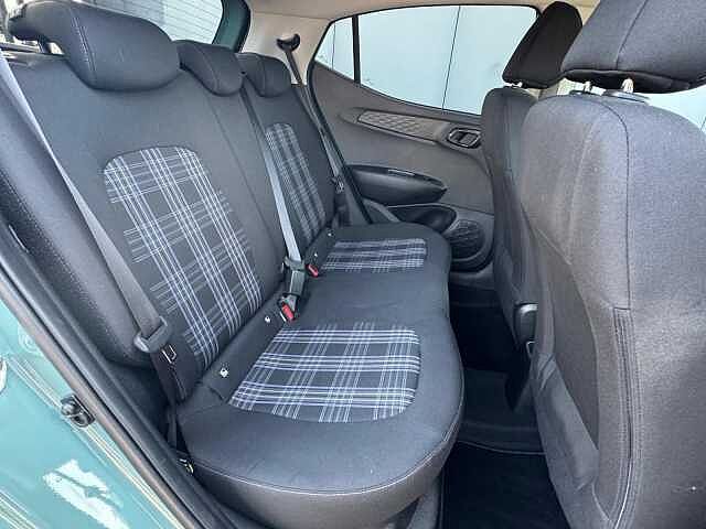 Hyundai I10 1.0 MPi Premium 5dr Mangrove Green