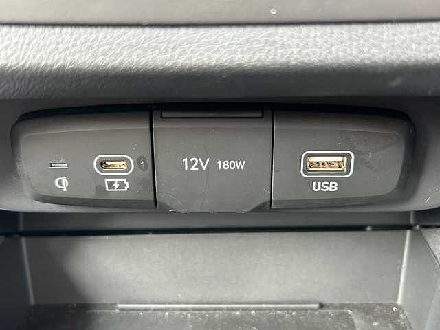 Hyundai i10 1.2 Premium Euro 6 (s/s) 5dr