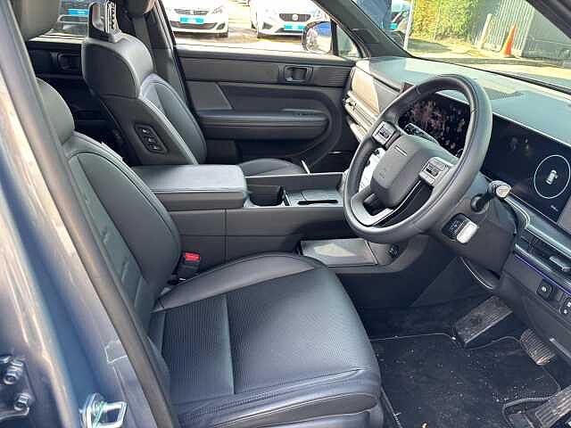 Hyundai SANTA FE 1.6 T-GDi 13.8kWh Calligraphy Auto 4WD Euro 6 (s/s) 5dr Blue