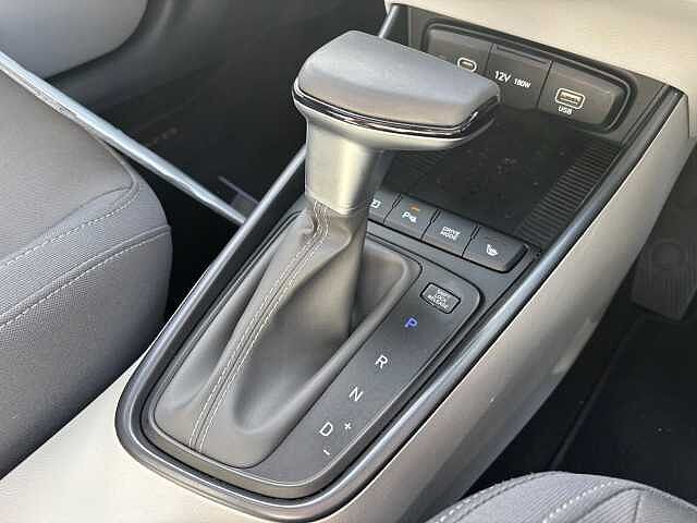 Hyundai BAYON 1.0 T-GDi Ultimate DCT Euro 6 (s/s) 5dr Green