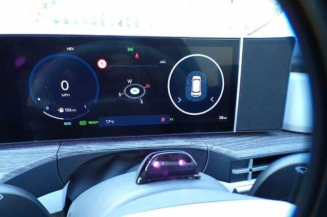 Hyundai SANTA FE 1.6 T-GDi 13.8kWh Ultimate Auto 4WD Euro 6 (s/s) 5dr (7Seat) White