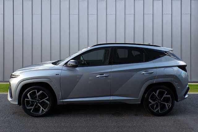 Hyundai TUCSON 1.6 T-GDi 13.8kWh N Line S Auto 4WD Euro 6 (s/s) 5dr Silver