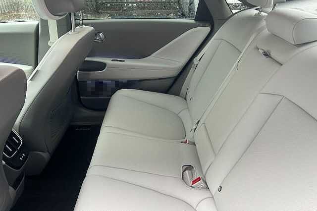 Hyundai IONIQ 6 77.4kWh Ultimate Auto 4dr Silver