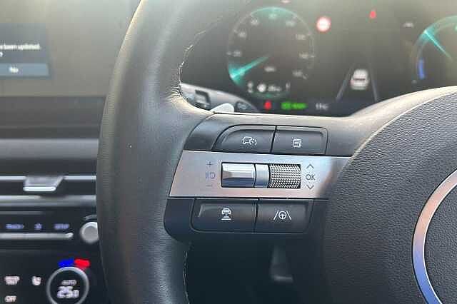 Hyundai TUCSON 1.6 T-GDi 13.8kWh Premium Auto 4WD Euro 6 (s/s) 5dr White