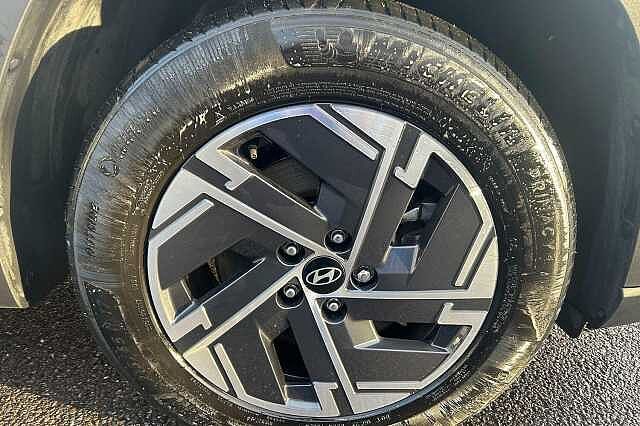 Hyundai TUCSON 1.6 T-GDi 13.8kWh Premium Auto 4WD Euro 6 (s/s) 5dr White