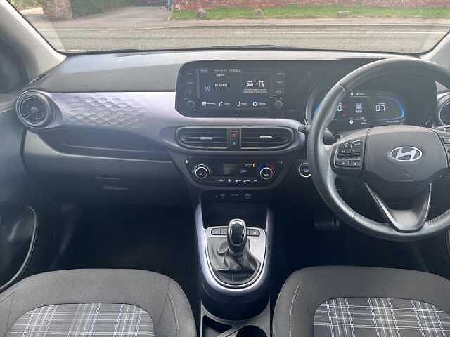 Hyundai i10 1.0 Premium Auto Euro 6 (s/s) 5dr