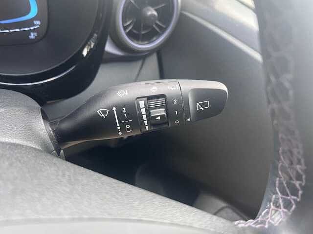 Hyundai i10 1.0 Premium Auto Euro 6 (s/s) 5dr