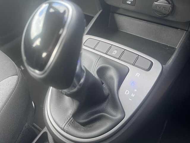 Hyundai i10 1.0 SE Connect Auto Euro 6 (s/s) 5dr