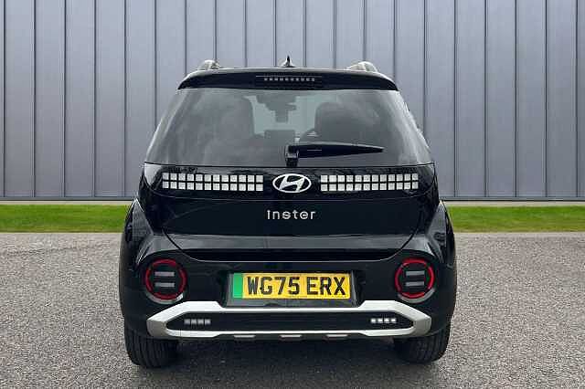 Hyundai INSTER Long Range 49kWh 02 Auto 5dr Black