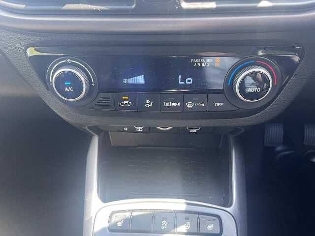 Hyundai i10 1.0 Premium Euro 6 (s/s) 5dr