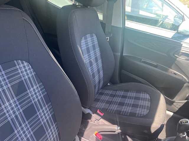 Hyundai i10 1.0 Premium Euro 6 (s/s) 5dr