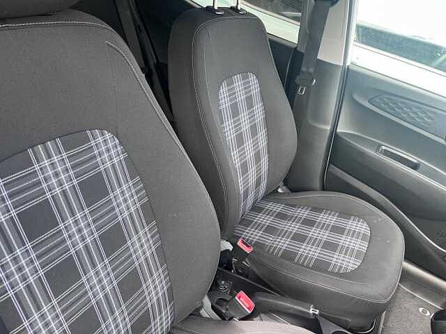 Hyundai i10 1.2 Premium Auto Euro 6 (s/s) 5dr