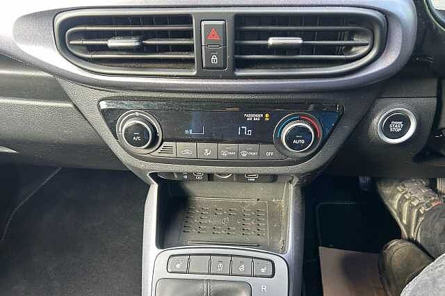 Hyundai i10 1.2 Premium Auto Euro 6 (s/s) 5dr