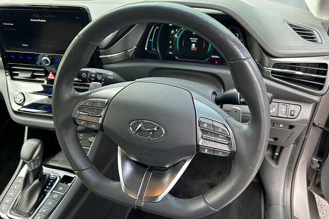 Hyundai IONIQ 1.6 h-GDi Premium SE DCT Euro 6 (s/s) 5dr Grey