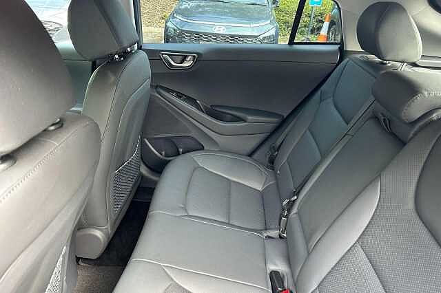 Hyundai IONIQ 1.6 h-GDi Premium SE DCT Euro 6 (s/s) 5dr Grey