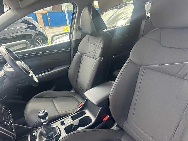 Hyundai TUCSON 1.6 T-GDi SE Connect Euro 6 (s/s) 5dr Red