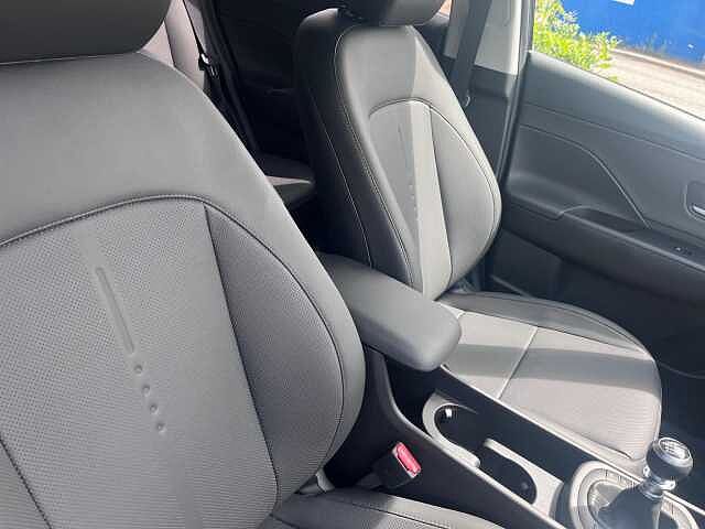 Hyundai KONA 1.6 T-GDi Ultimate Euro 6 (s/s) 5dr Black