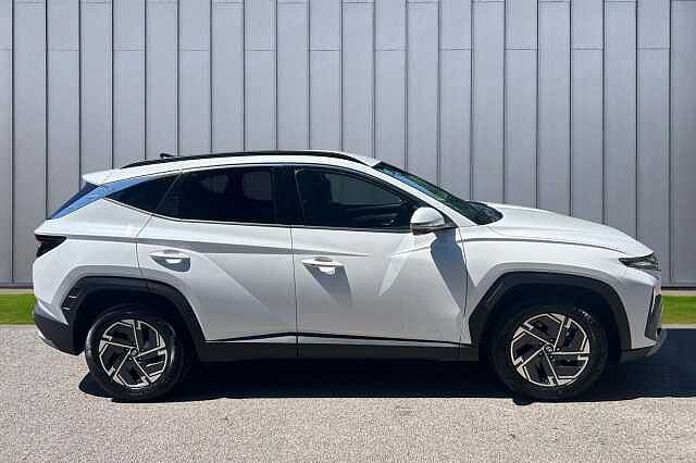 Hyundai TUCSON 1.6 T-GDi Advance Euro 6 (s/s) 5dr White