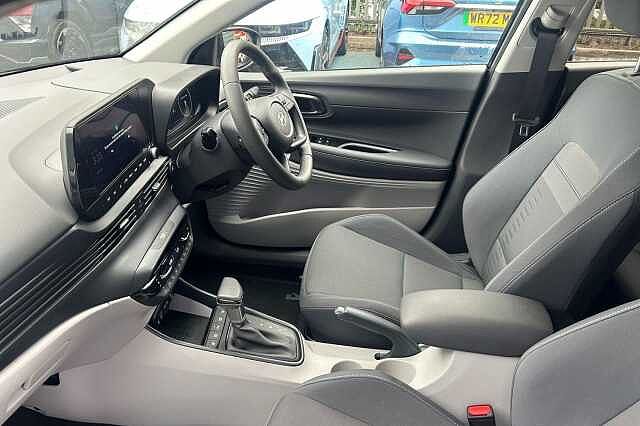 Hyundai BAYON 1.0 T-GDi Tech Line DCT Euro 6 (s/s) 5dr Black