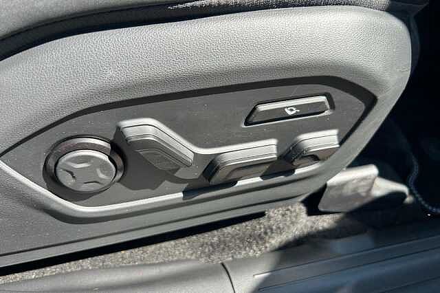 Hyundai Santa Fe 1.6T Calligraphy Auto 4WD Euro 6 (s/s) 5dr (7Seat)