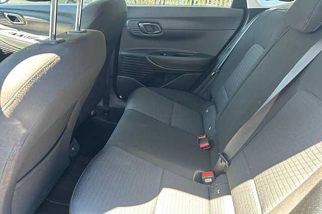 Hyundai I20 1.0 T-GDi MHEV Premium DCT Euro 6 (s/s) 5dr Black